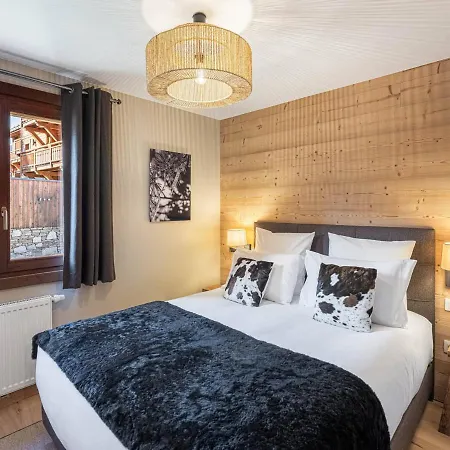 Mitoyen Exceptionnel à 1650, 4 En Suite, Animaux Admis - Fr-1-563-137