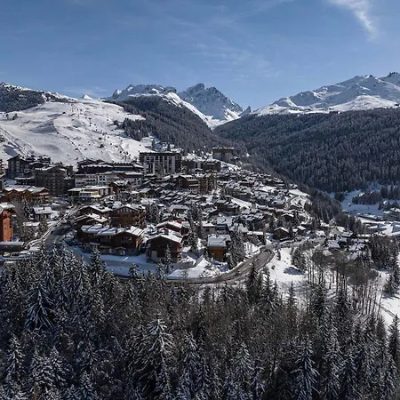 Chalé Mitoyen Exceptionnel à 1650, 4 En Suite, Animaux Admis - Fr-1-563-137